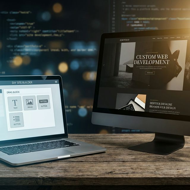 Sito Web Fai Da Te vs Professionale: Il Confronto Onesto nel 2026